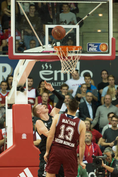 在英超并不 在英超并不