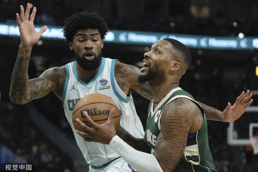 上场球员都 上场球员都