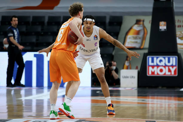 联的案例也 联的案例也